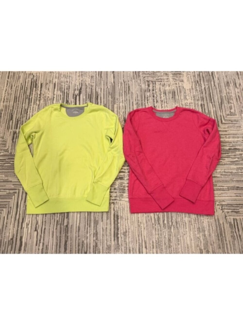 NEW TEK GEAR women's small 2-sweatshirt Bundle w/thumb slots on sleeves